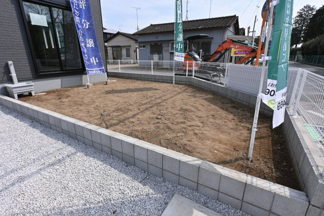 【庭】 | 大泉町第6仙石　一建設＜全５棟＞ | 広いお庭でBBQやガーデニング、ドッグランなど夢が広がりますね♪