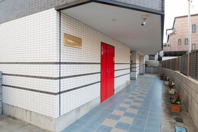 Comfort南千住のエントランス