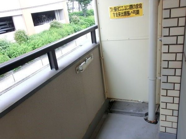 グランドール御影のバルコニー