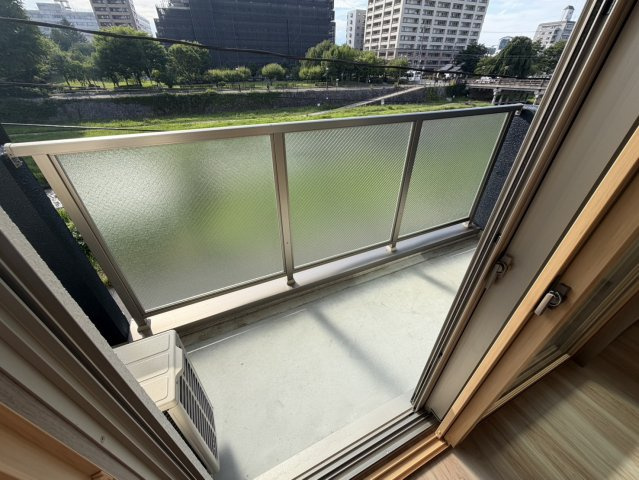 【新築】リヴェル紺屋町のバルコニー