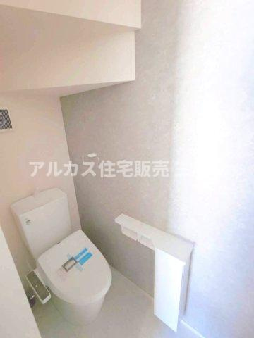 京王線 調布駅バス22分北ノ台小学校停歩4分 新築戸建 調布市深大寺北町2丁目のトイレ