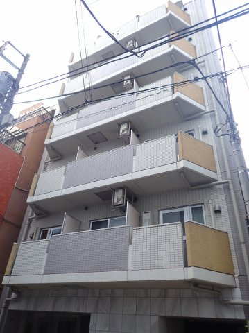 モトパーク御茶ノ水の外観