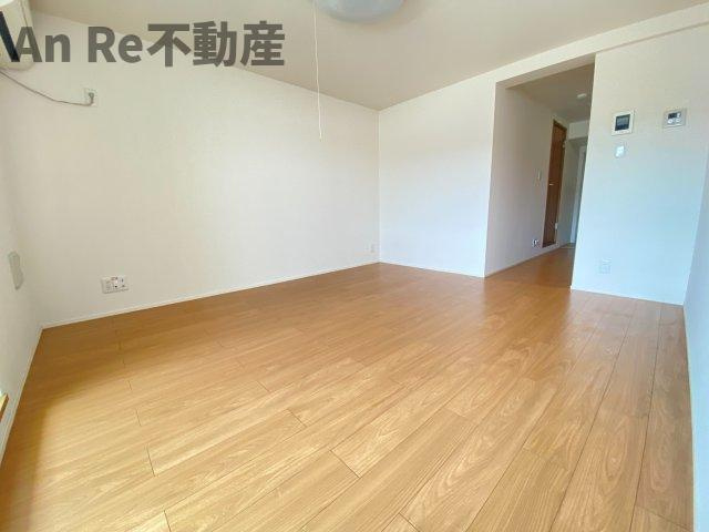 川口市戸塚東２丁目のアパートの寝室