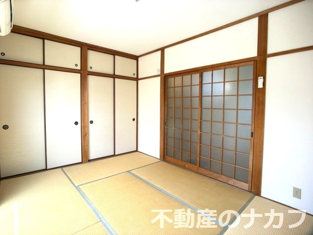 山田ハイツの和室
