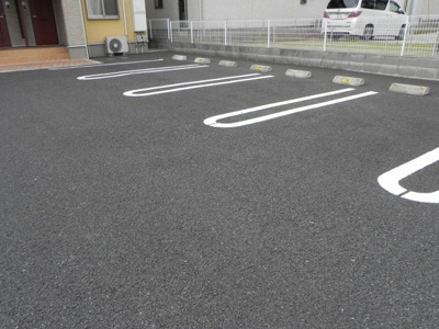 【駐車場】 | ビ・オーラ８