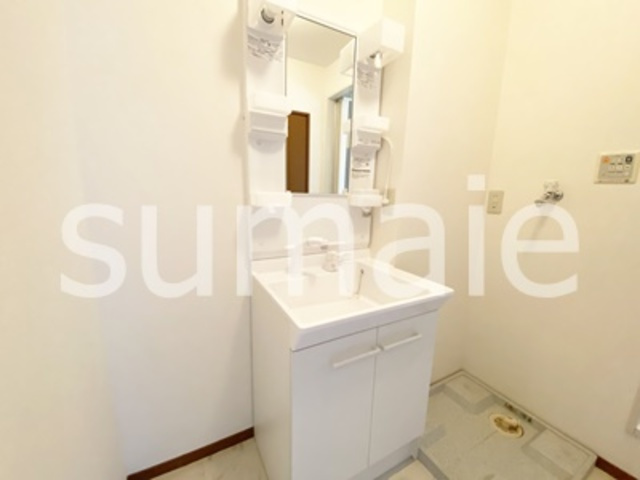 グリーンスクエア　Dの浴室|洗面台です☆