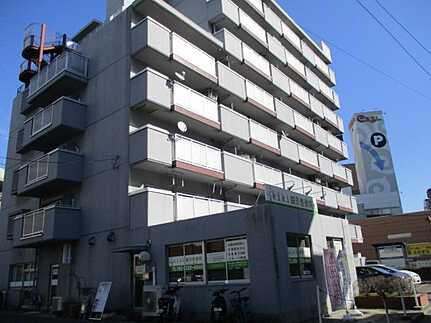 横川コーポラスの外観