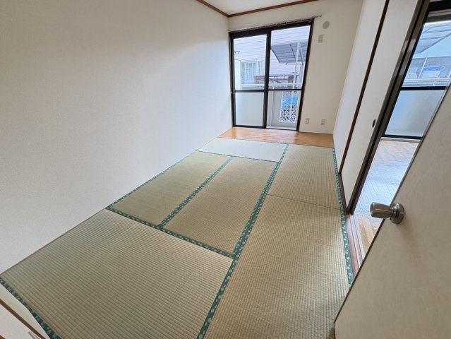 サンフェア南八幡の和室