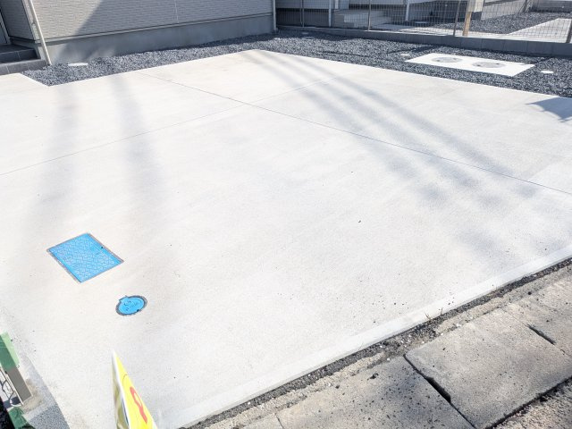 ひたちなか市足崎1474番　新築戸建て　B号棟の駐車場|駐車は3台可能です♪
