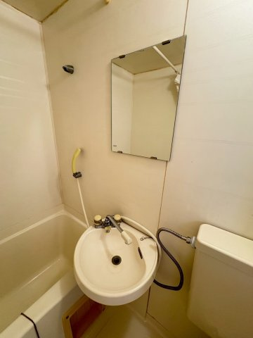 【洗面所】