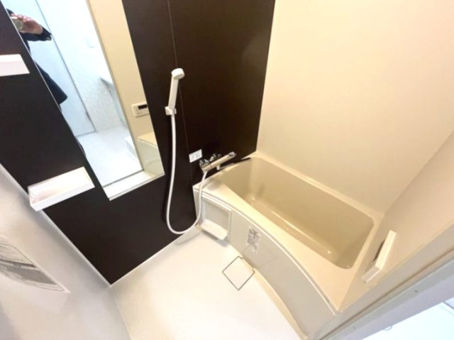 プラザサンアロー港南中央の浴室