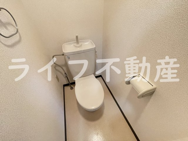 メゾン・ド・ヴィレ深江のトイレ|落ち着いたトイレです