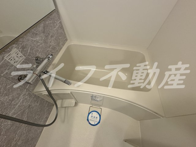 La　Douceur 荒本の浴室
