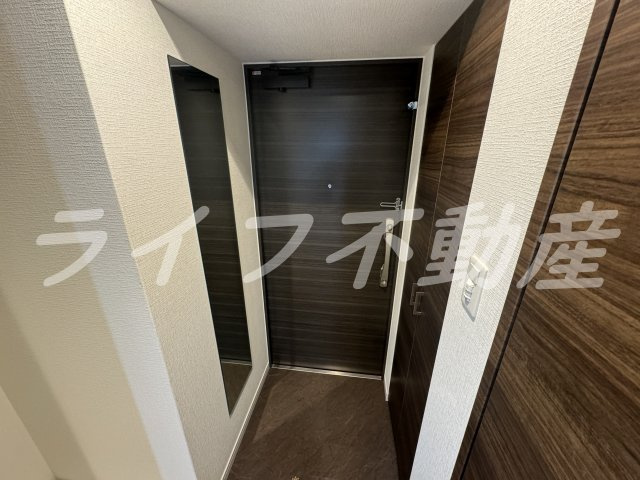 La　Douceur 荒本の玄関