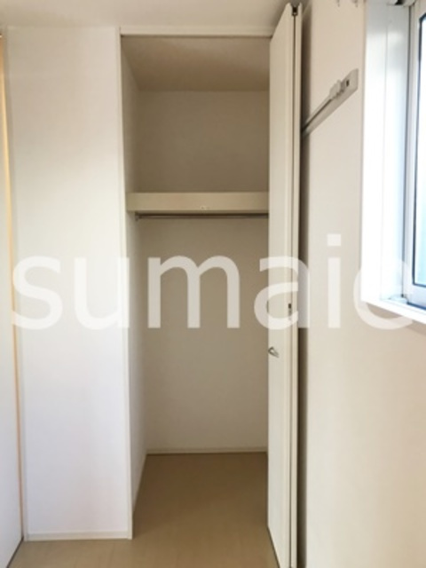 My  tiaraの収納|洋室のクローゼットです。