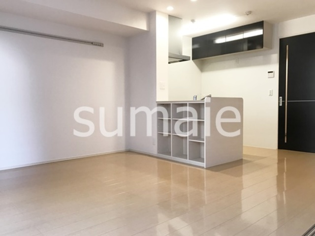 My  tiaraの居間・リビング|人気のフローリングです。