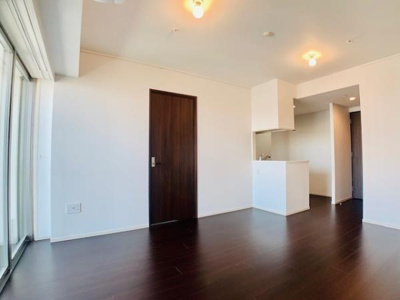 【居間・リビング】 | 浅草タワー | 洋室