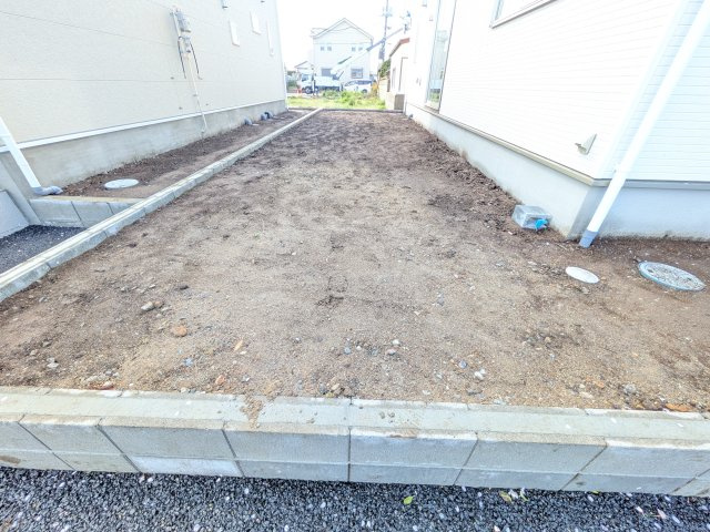 ひたちなか市平磯遠原町　第2　新築戸建て　2号棟の庭|日当たりや広さを現地で体感してください。理想のガーデニングや家庭菜園を始めてみませんか。