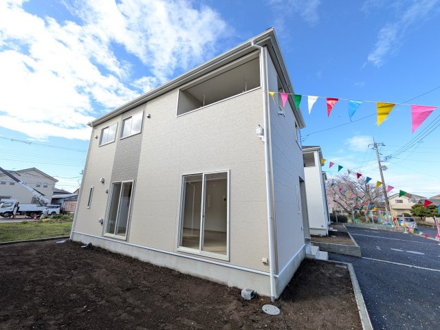 ひたちなか市平磯遠原町　第2　新築戸建て　3号棟の外観|【月々4万円台〜】
写真だけでは伝わらない快適さを、ぜひ現地で体感しませんか？
即日見学可能です！平日のご案内も可能です♪
お気軽にお問合せください！