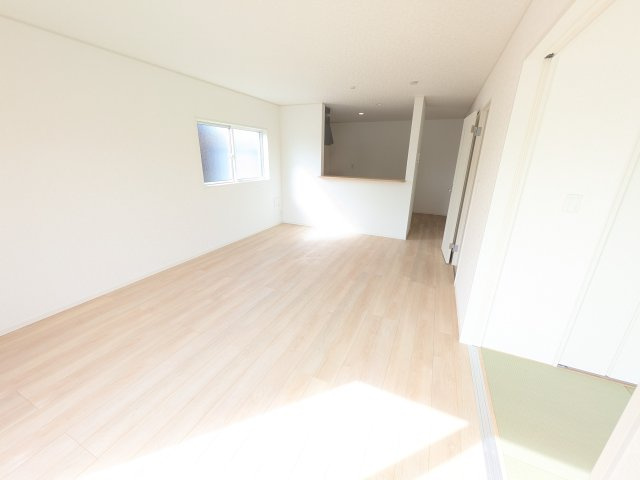 ひたちなか市平磯遠原町　第2　新築戸建て　4号棟の居間・リビング