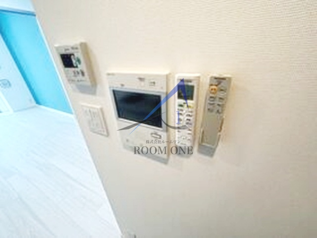 エトワール駒沢大学のセキュリティ|モニター付インターホンです。