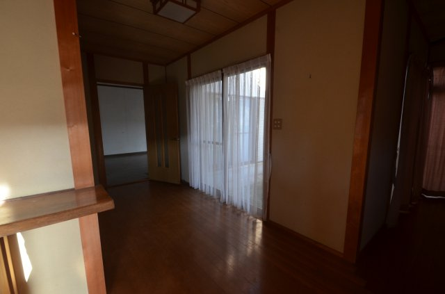 中古住宅　遠賀町若葉台7-7のその他|廊下