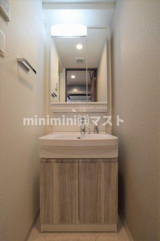 S-RESIDENCE天満Gracisの洗面所