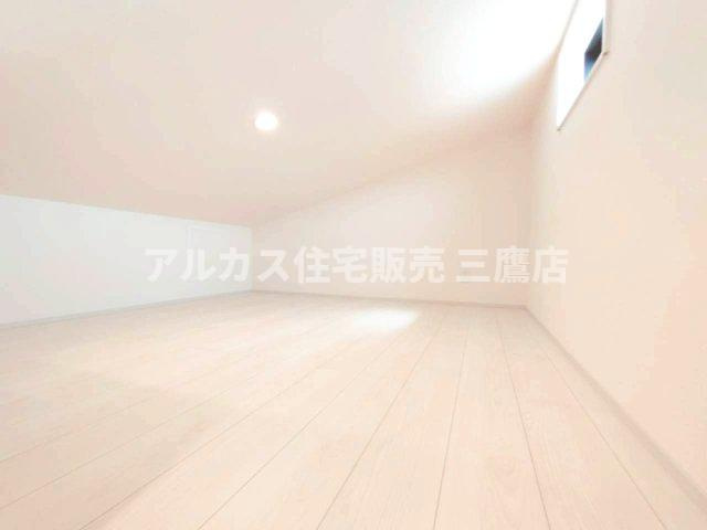 京王線 調布駅バス22分北ノ台小学校停歩4分 新築戸建 調布市深大寺北町2丁目の収納