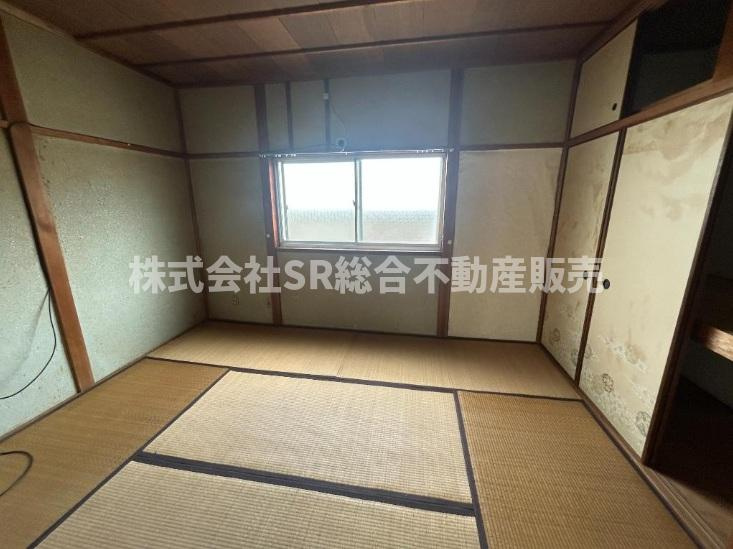 横小路町4丁目中古戸建の子供部屋|リフォームプランなら弊社にお任せ！
資金面・オシャレな雰囲気・スタンダード
あなたの希望を叶えます！