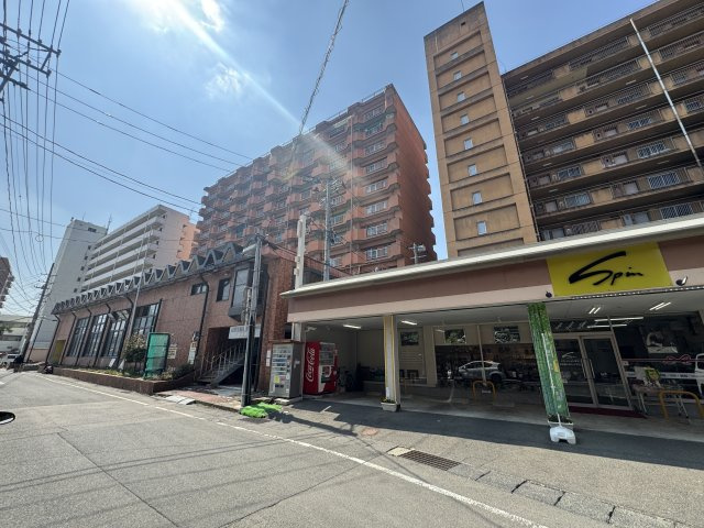 想定年間賃料　39.6万　想定利回り　19.8％　鉄骨鉄筋コンクリート造の周辺