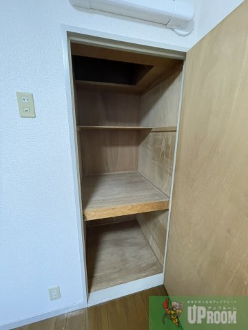 ベルレーヌ河原の収納