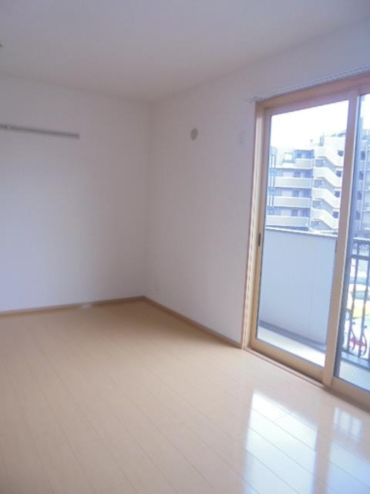 シャン・ド・フルールのその他