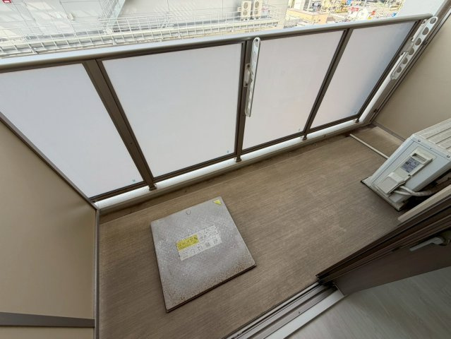 REXIA Shin Umeda DUOのバルコニー