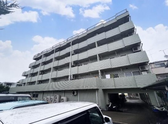 ロイヤルハイネス