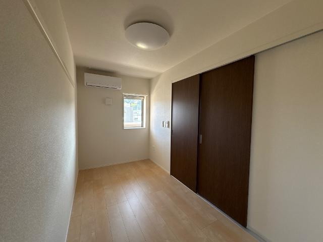 エトワール・つむぎの内装|洋室