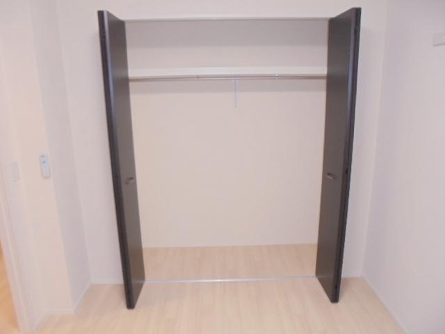 エスカーザの収納|クローゼット