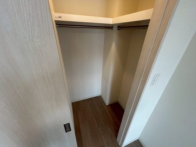 プレサンス福島ミッドエルの収納