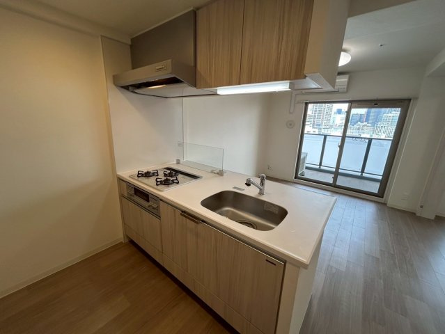 プレサンス福島ミッドエルのキッチン