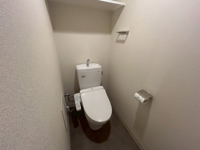 プレサンス福島ミッドエルのトイレ