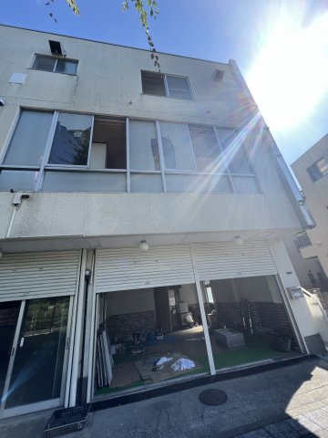 松屋明石町ビルの外観