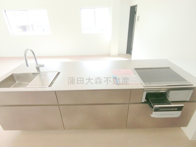 西蒲田4丁目戸建のキッチン
