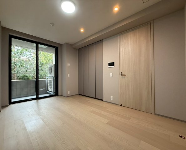 グランドメゾン渋谷大山町の洋室|洋室１　８.２帖　収納◎