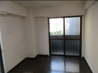 トーシンフェニックス中野の居間・リビング