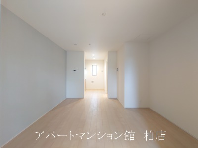リーブルファイン柏高田の居間・リビング