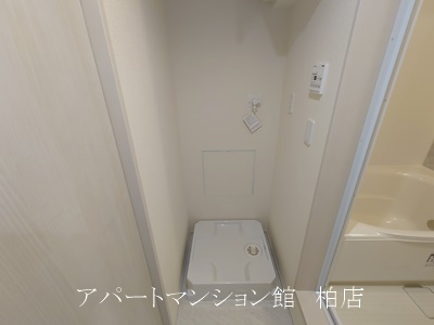 リーブルファイン柏高田の洗面所