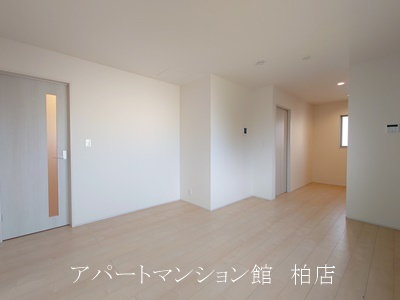 リーブルファイン柏高田の居間・リビング