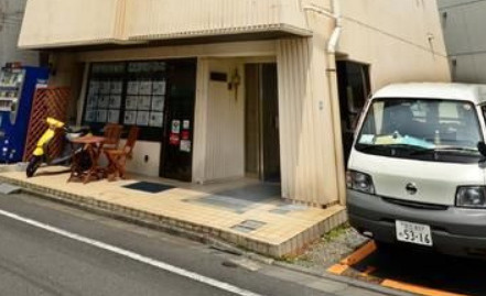 北大塚サンプラザのエントランス