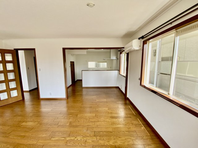 本山北町４丁目貸家