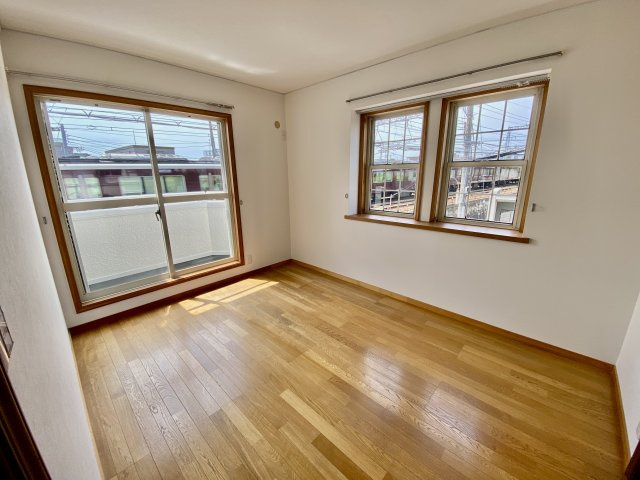 本山北町４丁目貸家