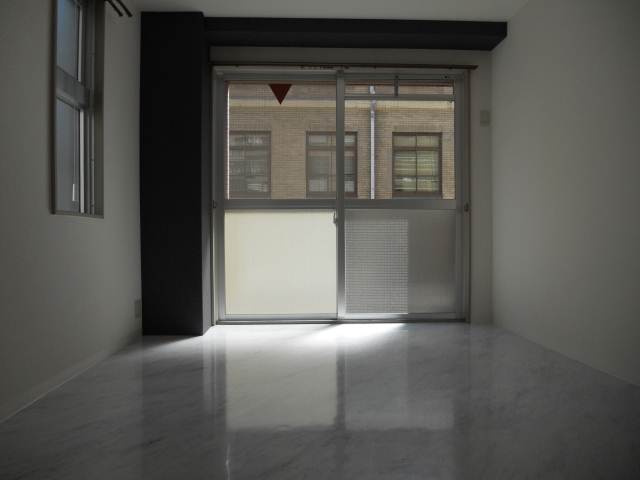 シャルマンビルの内装